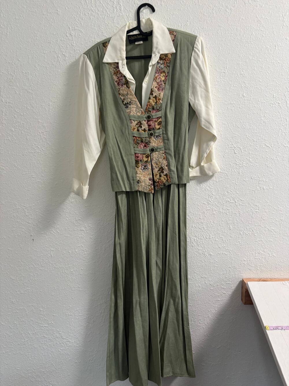 Vintage Cottagecore Prairie Dress Set Floral Vest & Sage Green Midi Skirt Size 6